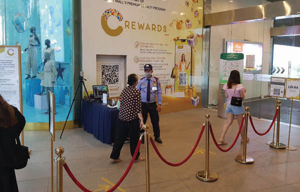 (17)바이러스, 베트남을 멈춰 세우다