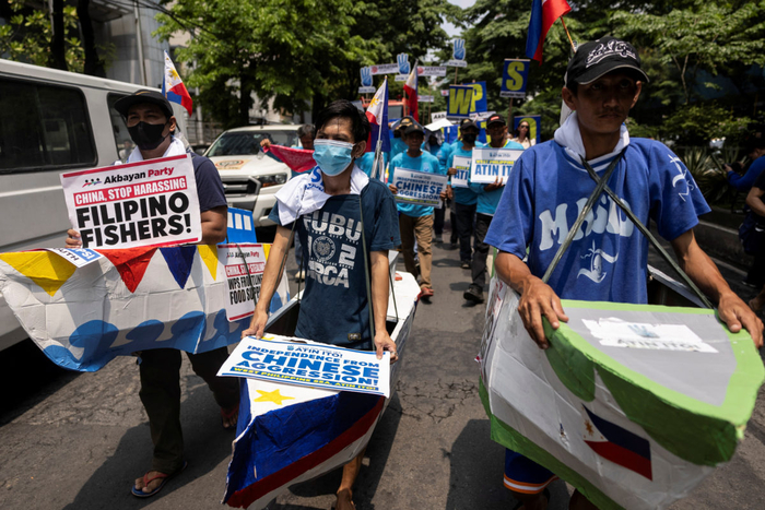 (33)반중 앞장서는 필리핀 대통령의 속내
